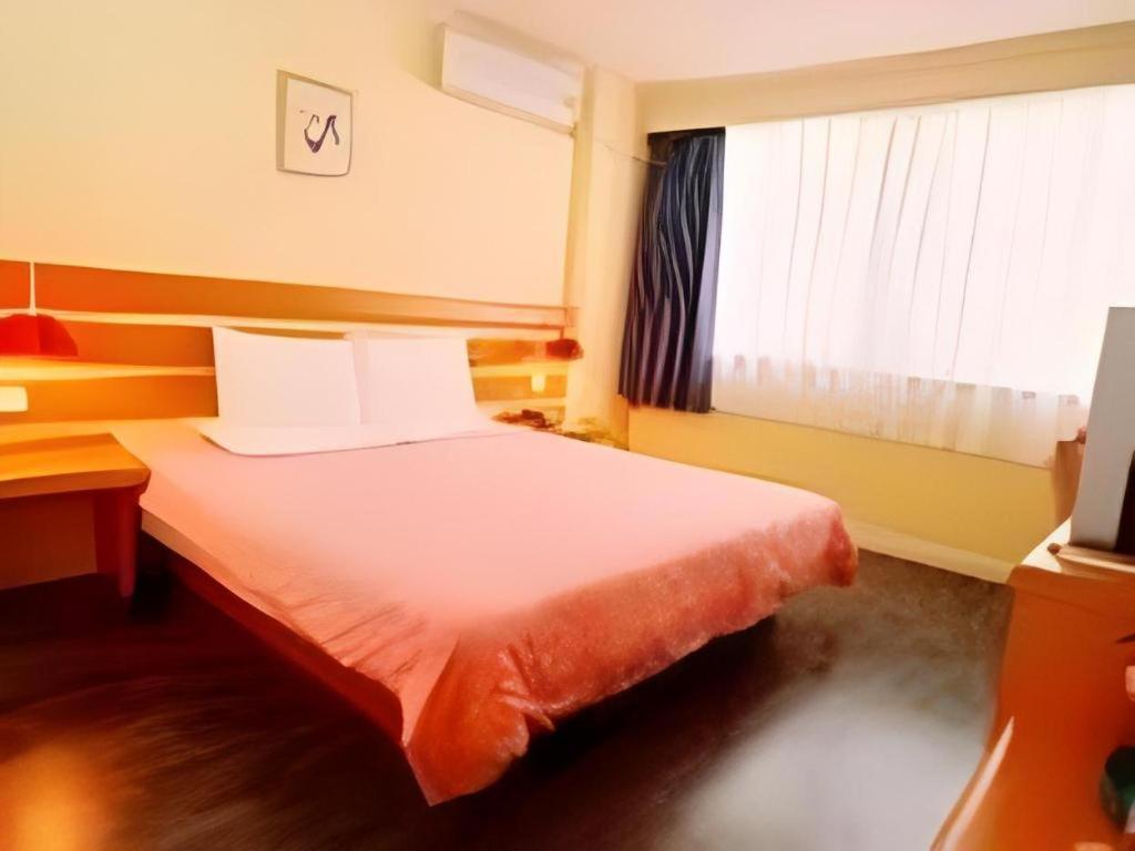 Home Inn Kunming Baita Road Exteriör bild