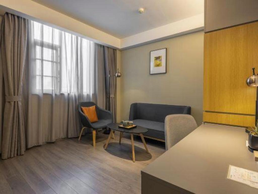 Home Inn Kunming Baita Road Exteriör bild