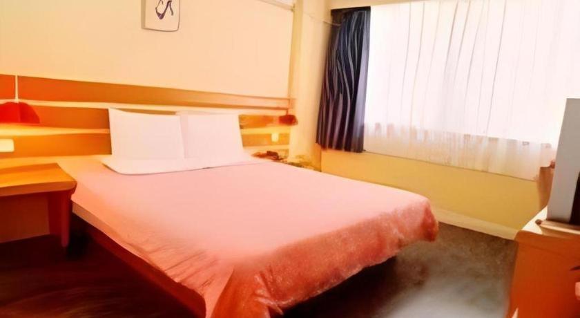 Home Inn Kunming Baita Road Exteriör bild